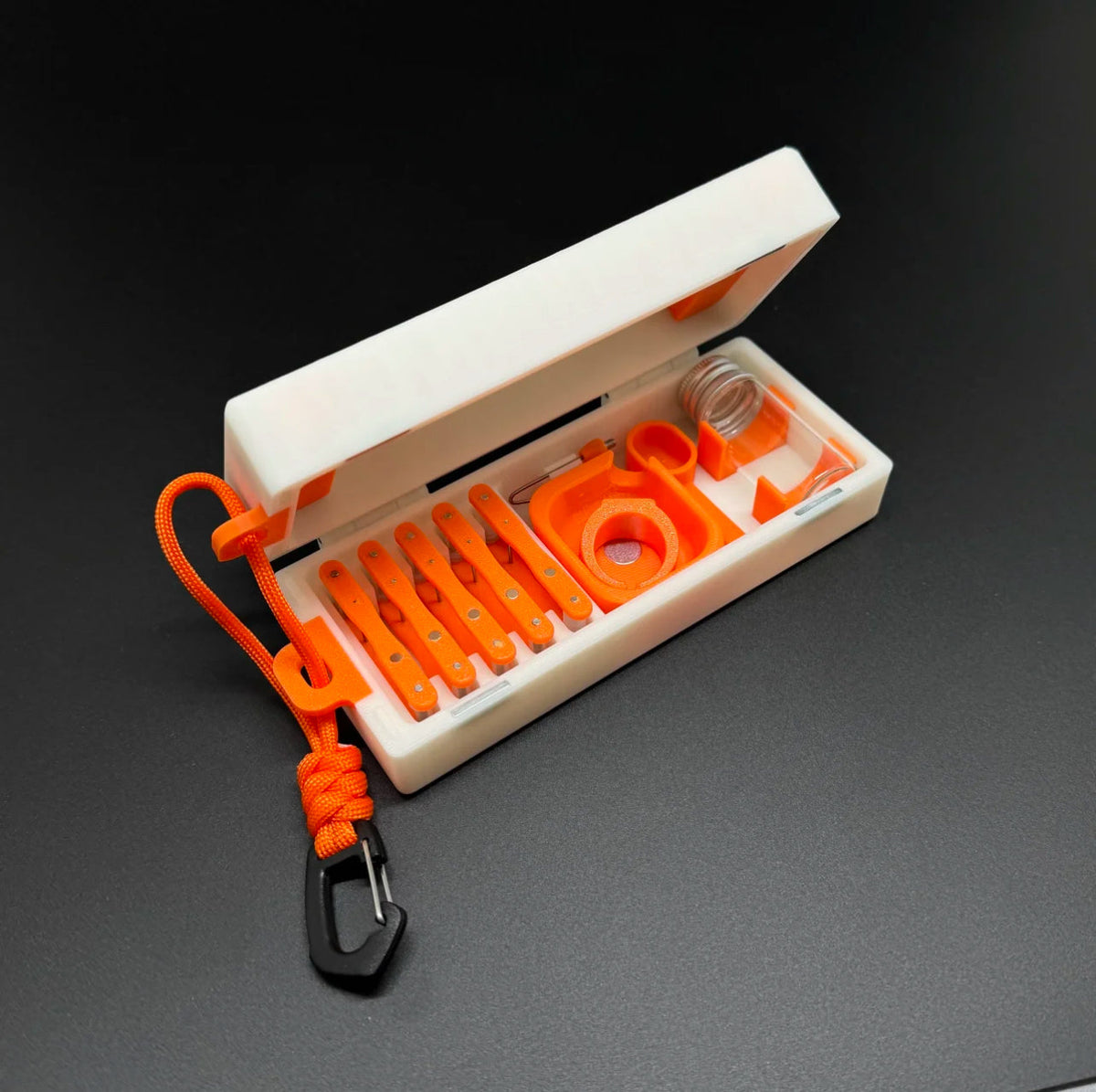 Micro Fishing Accessory Kit – 5 Rigs, Bait Ring, Bottle & Float Holders
