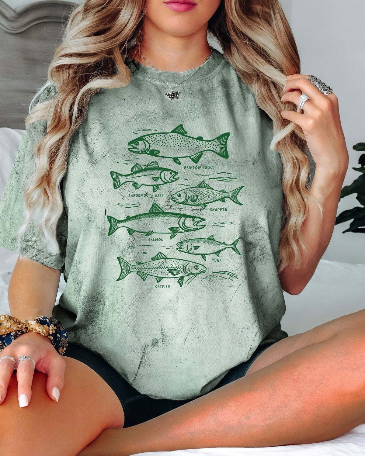 Sardines & Salmon Fish Comfort Colors T-Shirt – Nature Outdoor Graphic Tee